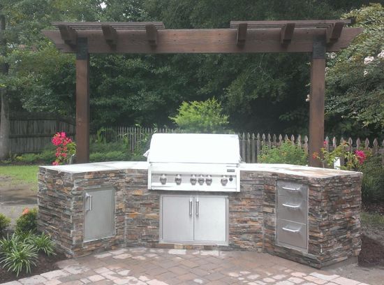 Outdoor Kitchens